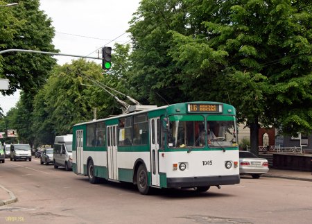 12 травня електротранспорт курсуватиме згідно графіків робочого дня