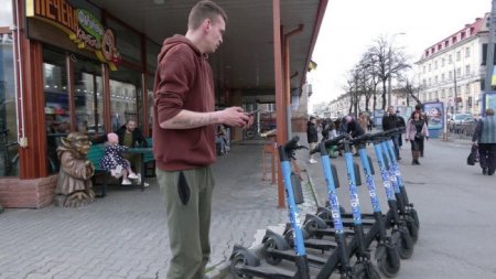 У Житомирі працюють над врегулюванням використання орендних електросамокатів