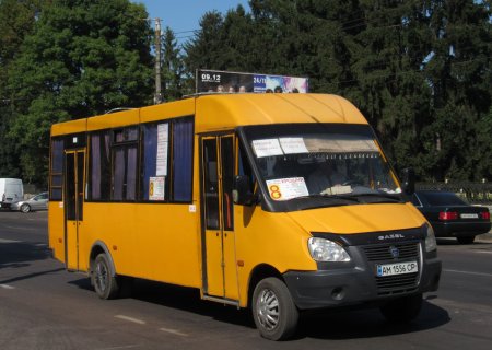 Зміни у роботі автобусного маршруту № 8 у будні дні