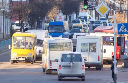 Перевізник ПП «Шеріфф» погрожує зупинкою транспорту: вимагає компенсацію за пільговиків