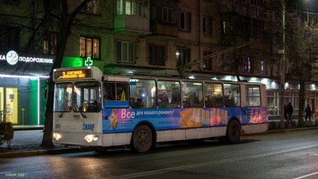 У Великодню ніч у Житомирі громадський транспорт працюватиме довше