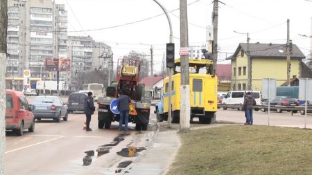 У Житомирі 19 перехресть обладнали безперебійними джерелами живлення для світлофорів