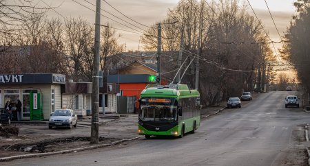 Рух тролейбусів № 4А та № 15А відновлено по вулиці Фещенка-Чопівського