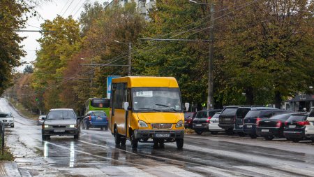 З листопада автобусні маршрути Житомира обслуговуватимуть "нові-старі" перевізники