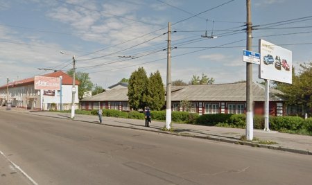 На проспекті Незалежності перенесли зупинку «Вулиця Покровська»