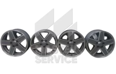 Master Service: надійний постачальник автозапчастин та кузовних елементів