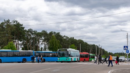 Як у Житомирі курсуватиме громадський транспорт 18–19 квітня: зміни на Провідну неділю